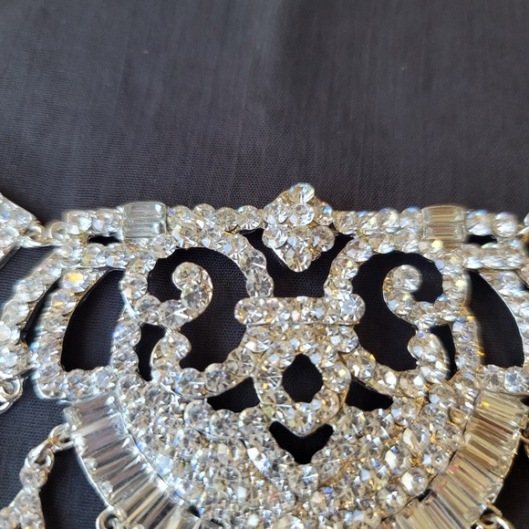 Necklace - Picture 3 of 5